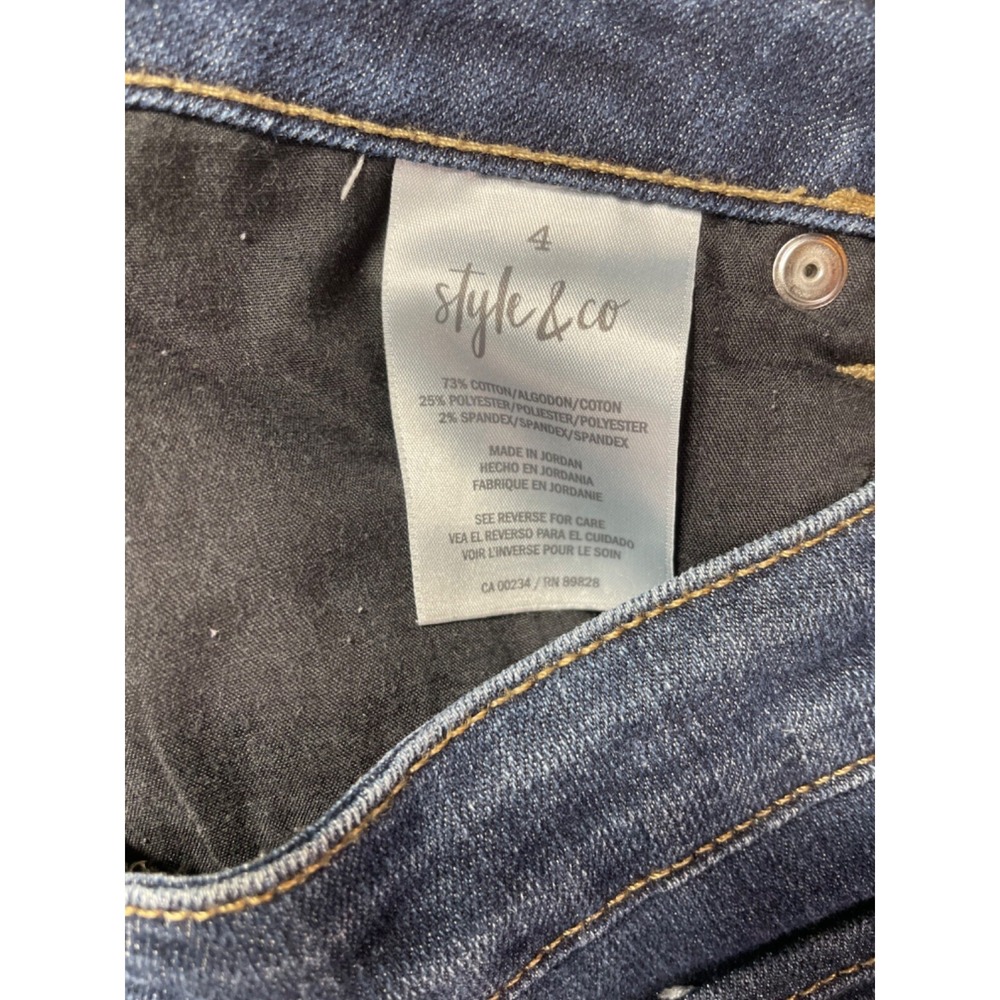 Style & Co Womens size 4 Curvy Denim Capri Blue Pants - Picture 10 of 10